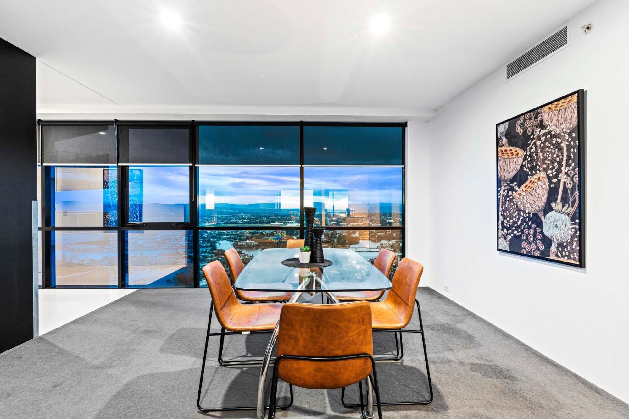 Circle On Cavill - Self Contained & Privately Managed Apartments - Wow Stay Gold Coast Exterior foto
