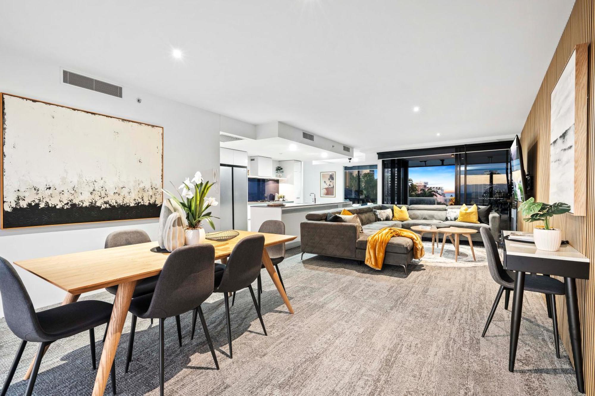 Circle On Cavill - Self Contained & Privately Managed Apartments - Wow Stay Gold Coast Exterior foto