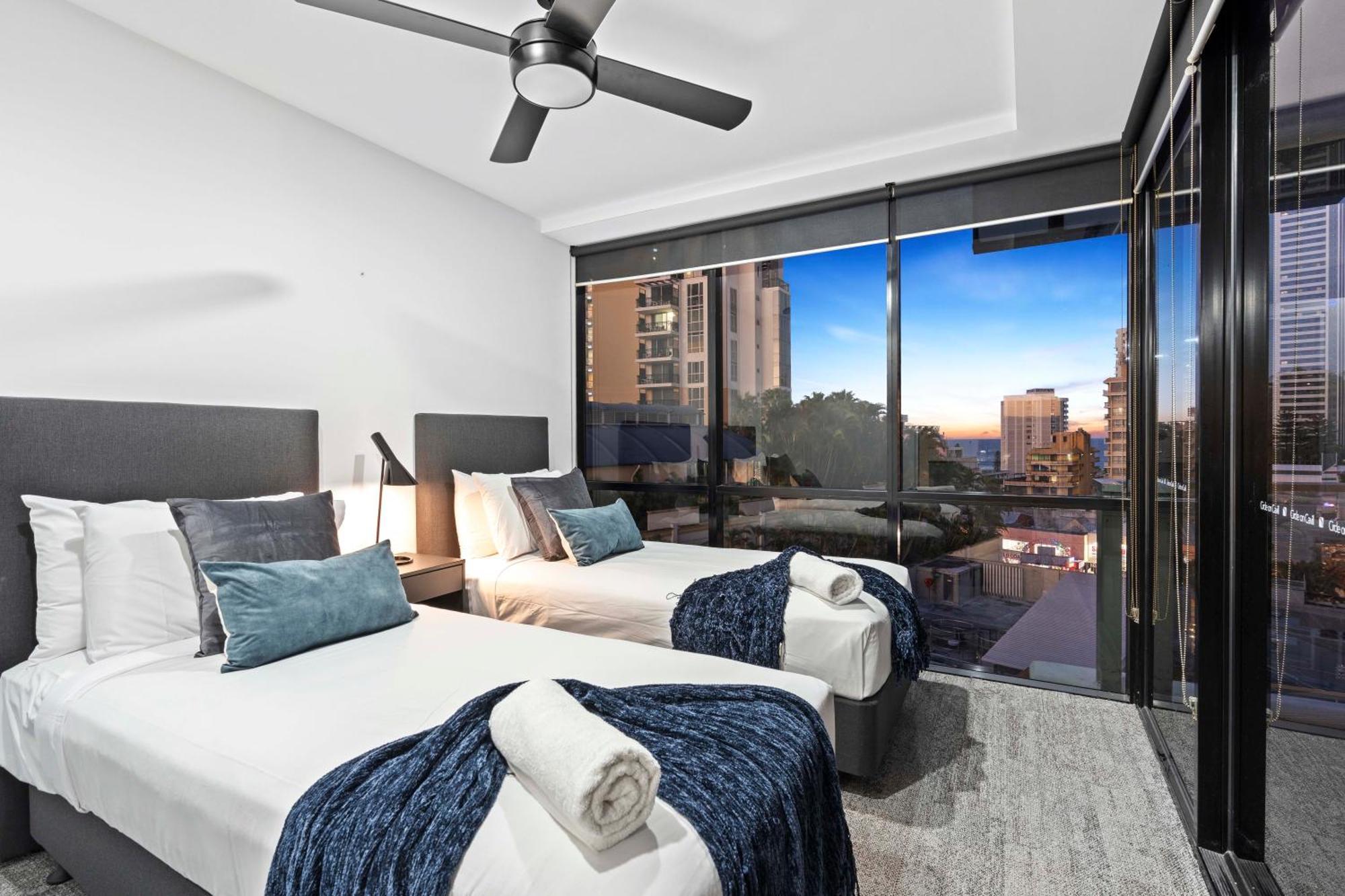 Circle On Cavill - Self Contained & Privately Managed Apartments - Wow Stay Gold Coast Exterior foto