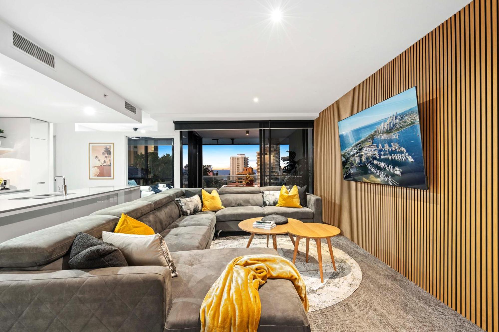 Circle On Cavill - Self Contained & Privately Managed Apartments - Wow Stay Gold Coast Exterior foto