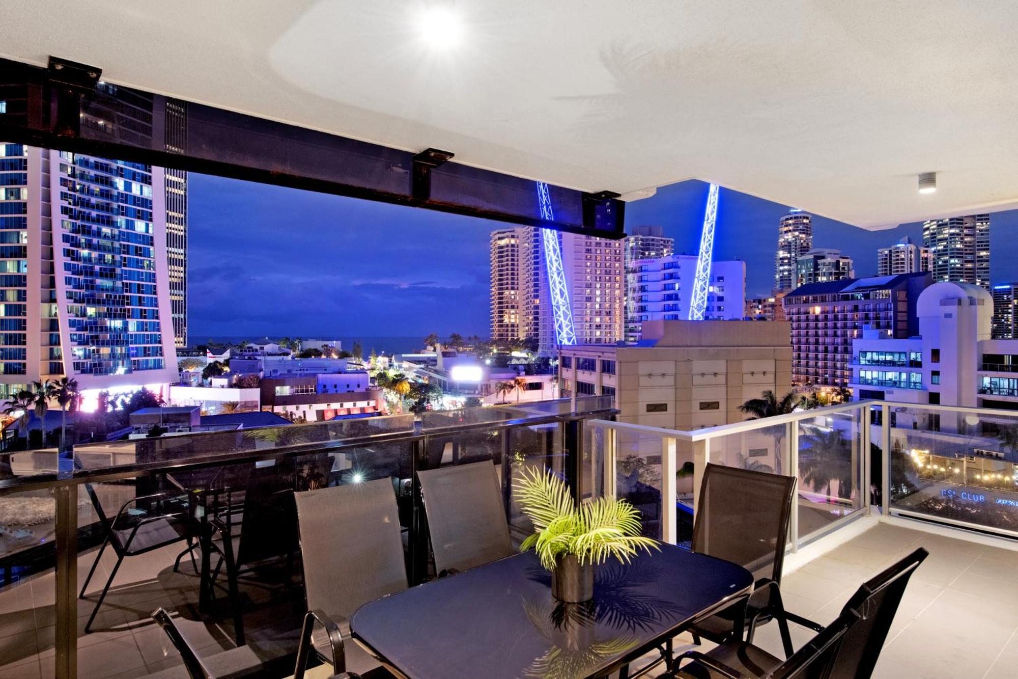 Circle On Cavill - Self Contained & Privately Managed Apartments - Wow Stay Gold Coast Exterior foto